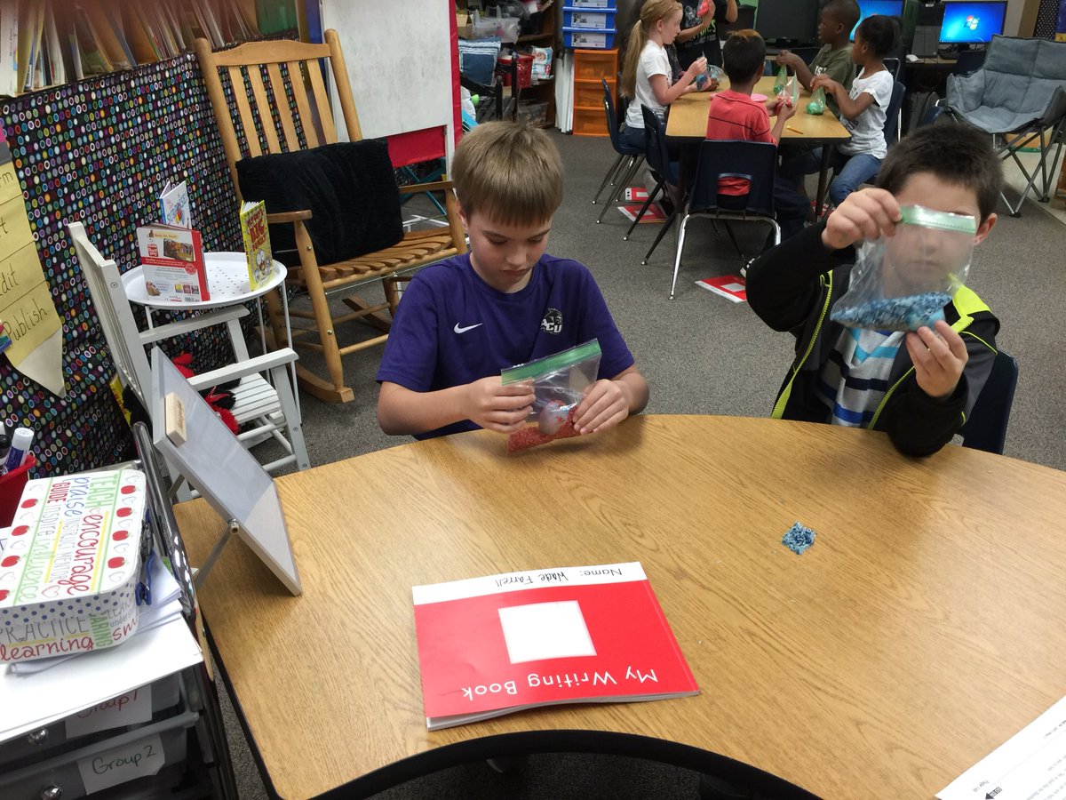 MahraSanders's tweet photo. Dyeing Eggs in rice with Mrs. Bridges. #STREAM #cisdtigers https://t.co/DY8FzbugwG