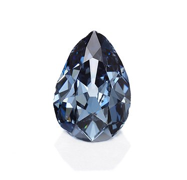 Sothebys's tweet photo. A diamond that witnessed three centuries of European history. Discover the fascinating story of the Farnese Blue, from the aftermath of the Spanish succession War to the unification of Italy and the fall of the Habsburg Empire #SothebysJewels #FarneseBlue https://t.co/bzGwtWm4bQ https://t.co/mJOhHyEE77