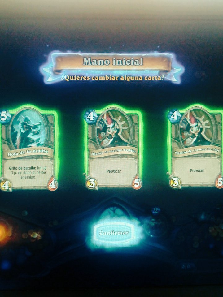 Blackcataclyst's tweet photo. Cuando te aburres y en vez de estudiar juegas al hearthstone https://t.co/i3cxHDrsnz