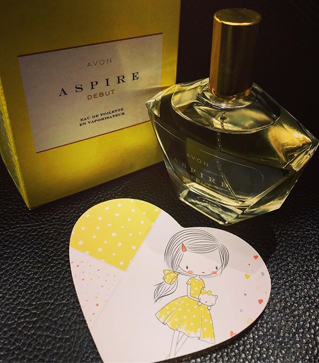 karentoittoit's tweet image. Rise above 
#aspire
#avonaspire 
#giftmyself 
#avonparfum 
#citrusflowers 
#yellowmood 
#samomblogger 
#samombloggers 
#momagain40 
#treatmyself ift.tt/2IaPnVB