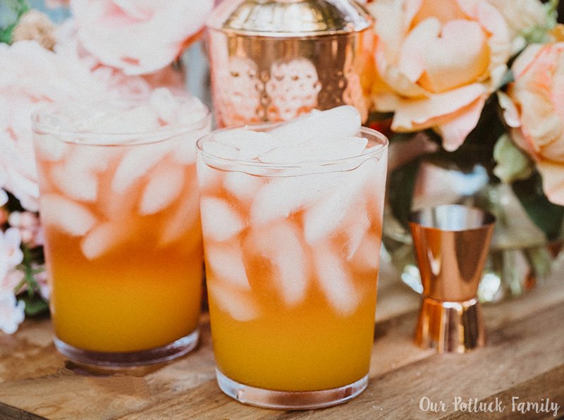 OurPotluckFam's tweet photo. Peach Mango Sparkling Rosé Cocktail >>> https://t.co/6Uc208n9b0 https://t.co/tDON7BoVuP