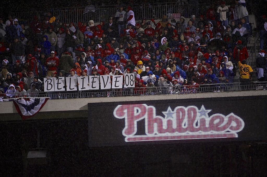 2 giveaways at the same damn time... both winners at 3:45pm.

RT this photo for a chance at 2 Phillies tix for 2008 Day on August 5 vs. the Marlins. Followers only plz.