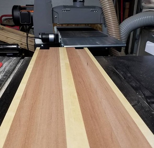 SuperMaxTools's tweet image. @winsonwoodworking - "The supermax is a beast! Such a huge time saver!"

#winsonwoodworking #supermaxtools #drumsander #wood #woodworking #sanding #woodworker #woodshop