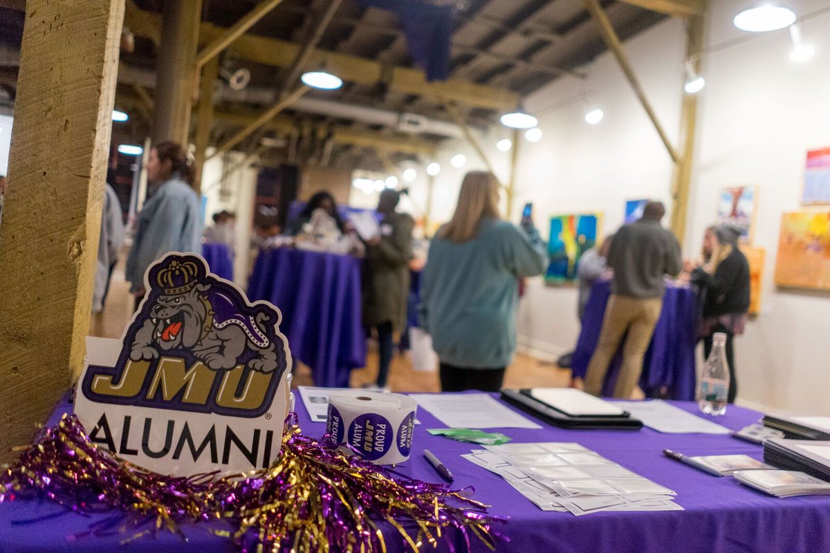 JMUAlumni's tweet photo. #TBT to the #MadisonNetwork event in Nashville during spring break! Alums and #JMUAlternativeSpringBreak students came to enjoy an evening of connection, conversation and engagement during a TEDTalk inspired presentation on non-profit work. Go Dukes! https://t.co/oZy947QSbG
