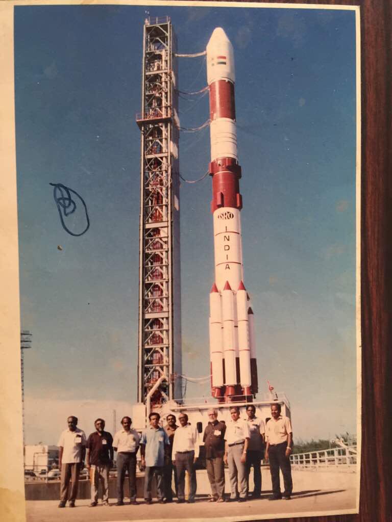 ActorMadhavan's tweet image. CONGRATULATIONS @isro  .. ON A SPECTACULAR LAUNCH ... YOU MAKE US PROUD YET AGAIN.... All the very best for the rest of the mission.