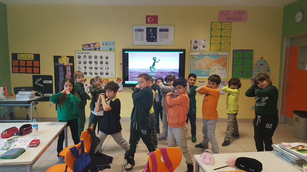 Deryakok35Kok's tweet photo. #Freezegame
Spor ve hobileri taklit ve dansla birleştirip canlandırmak harika🤗 English is fun😍 @CMANAP @Bahcesehr2_Doga @KevsGunesMetin @AliRizaLule @salhakbay https://t.co/jD4a1LyUuU