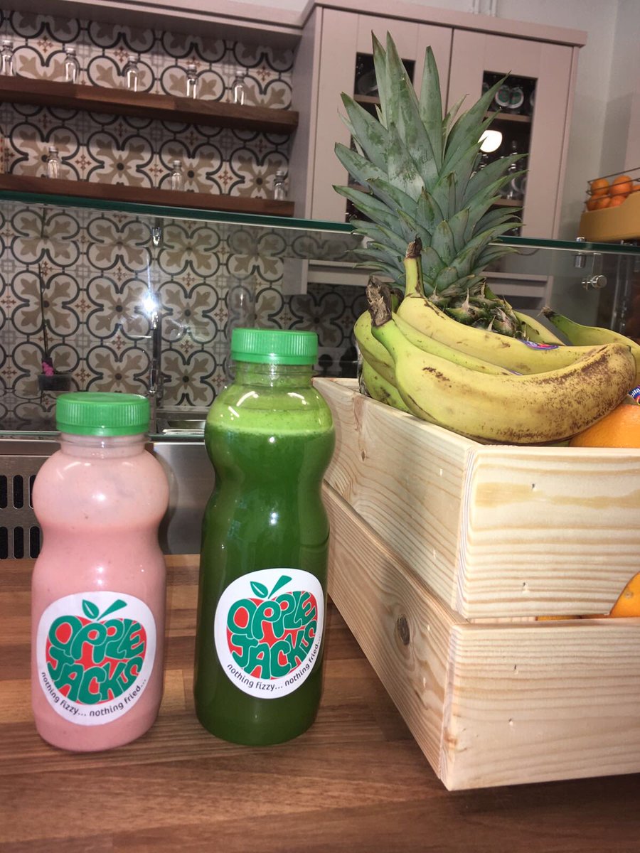 ARanelagh's tweet photo. Fruity vibes today in Ranelagh!!🍎💚🍍 https://t.co/mrTR1HUmhN