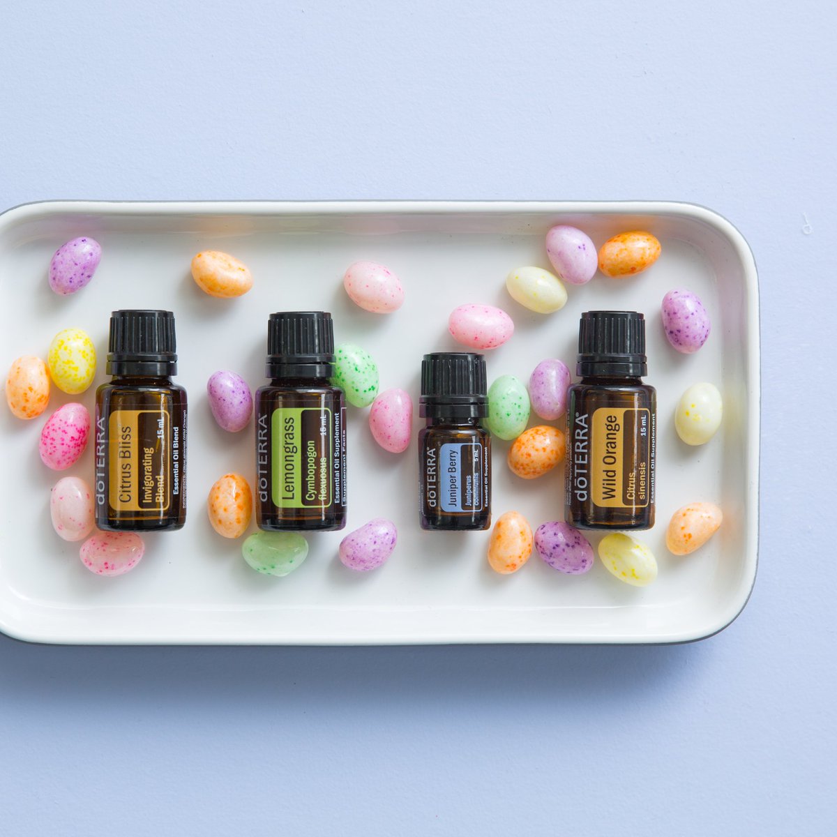 The smell of Jelly Bean's will fill the air with this fun diffuser blend! Use 1 drop Lemongrass, 2 drops Wild Orange, 2 drops Juniper Berry, and 3 drops Citrus Bliss in your diffuser!
#easter #spring #essentialoils