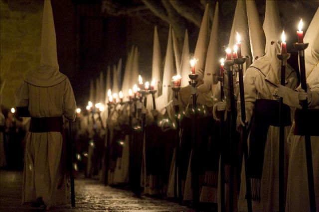 ReaccionesAHS's tweet photo. Spanish Horror Story: Holy Week https://t.co/CkmRX57Ct4