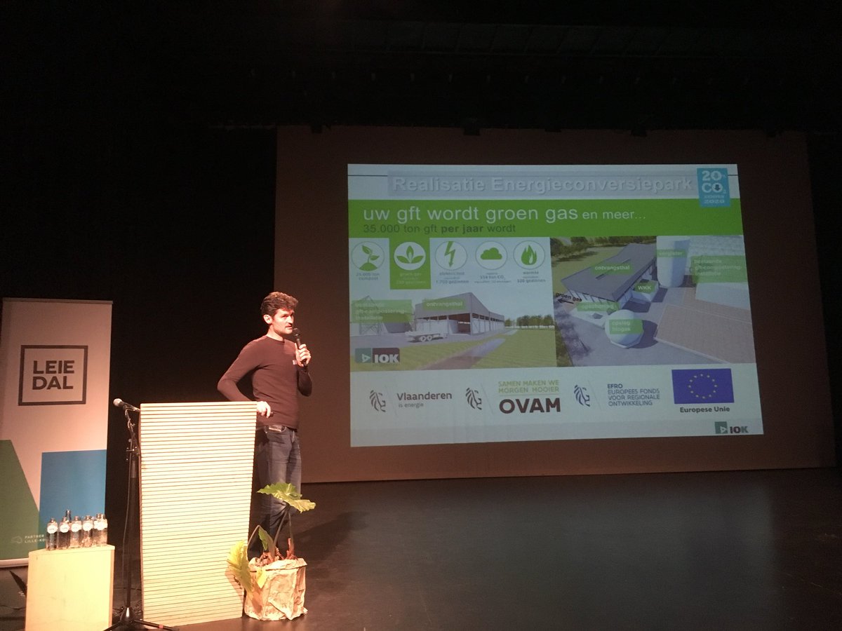 leiedal's tweet photo. Steven Heylen legt uit hoe de Kempen tegen 2020 20% minder CO2 willen uitstoten met @iok_iokafval en heeeeel veel strategische partners #diepteboringen #gftvergisting #biogas #scholenprojecten #klimaatatelier #ZeroRegio https://t.co/aGdfOrdosZ