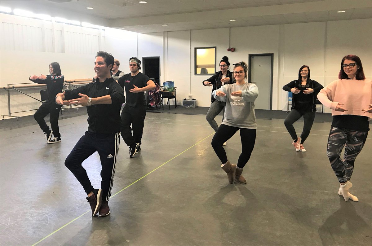 UCWeston's tweet photo. Our @UCWPerfArts students got a real treat recently with masterclasses from US #actor, #dancer, #choreographer and #director @funnyshaffer!
https://t.co/FEknOnp0Q0 https://t.co/9rLrT1AOJm