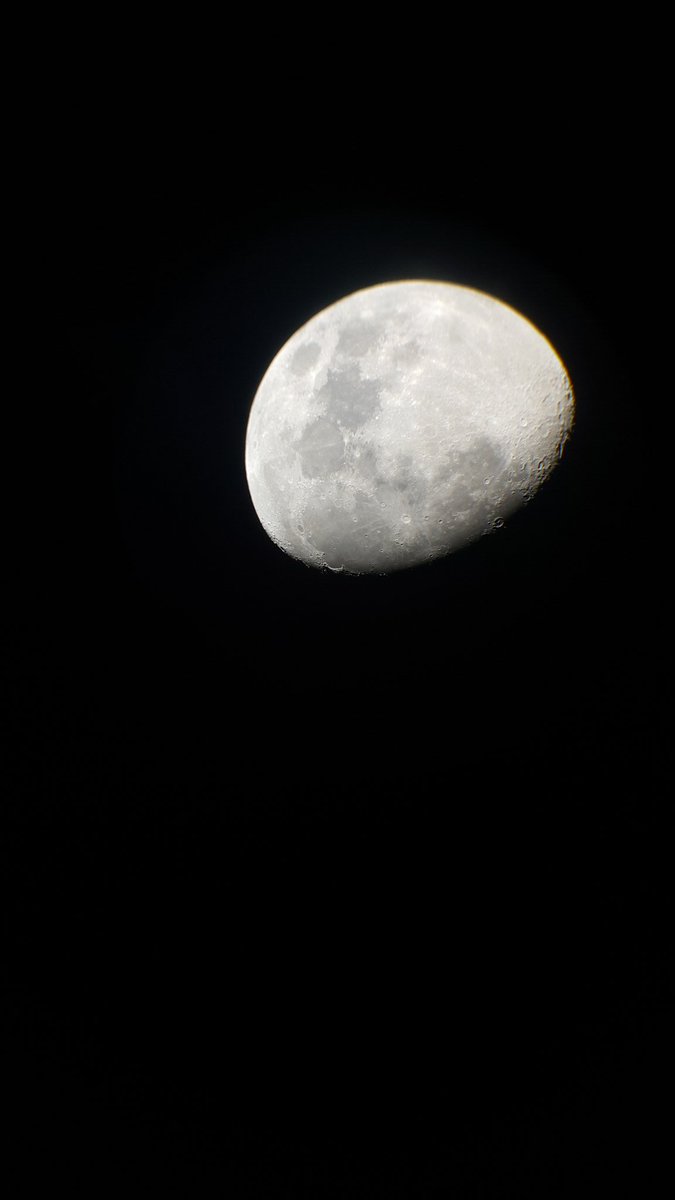 AstroKech's tweet photo. Une très belle Soirée astro 😀😀

#Marrakech #stargazing #AliAstro #telescope #Moon #Planets #Venus #Astronomy #Astro https://t.co/q9T18r3V55