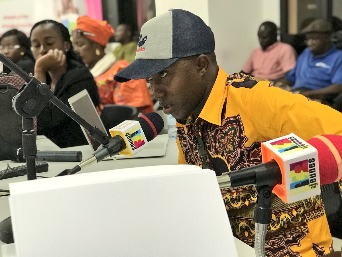 Paroleaujeunes's tweet photo. Émissions sur la planification familiale, l’engagement des Maires de commune pour le financement de la #SMNI projet @USAIDSenegal #NEEMA Réseau Siggil Jigéen https://t.co/JixQdN45rK