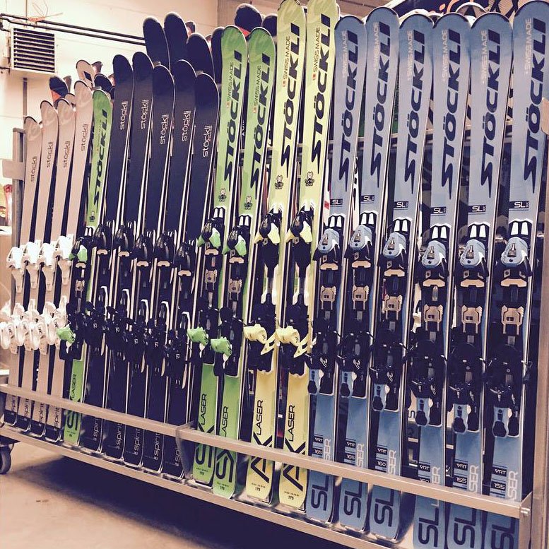 galysport's tweet photo. New! From now on also ski and snowboard rental by @galysport! More info coming soon... ⛷🏂 https://t.co/BcANzxy0Kf
#skiverhuur #rental #skirental #snowboardrentals #skifun #verhuur  #stoeckli #volklskis #salomon #rossignol #wintersport #snowboarding #brussels #galysport https://t.co/YOUSzuRHul