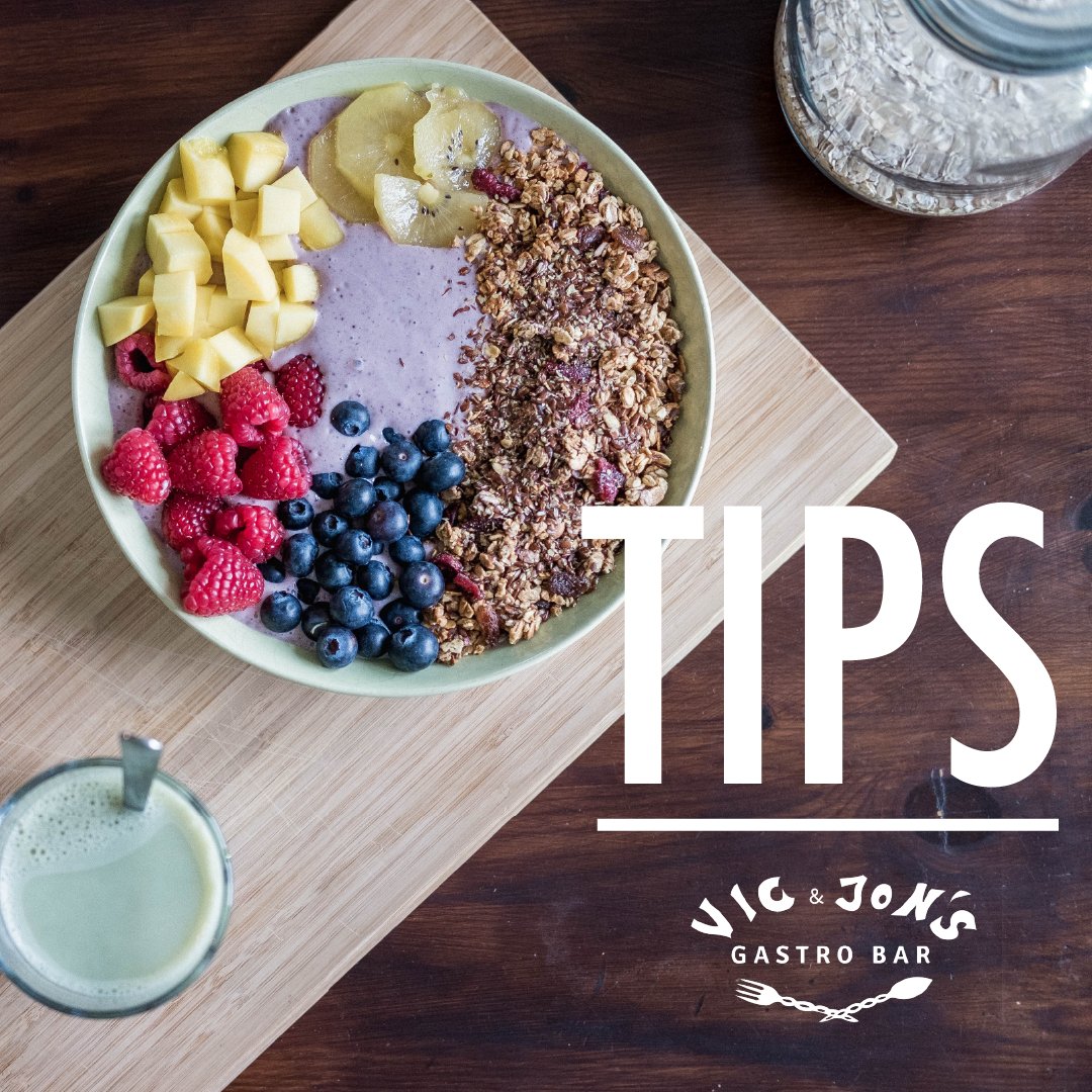 VicjonsGb's tweet photo. Una de las 7 reglas de oro para una vida saludable es comer mejor. 

El alimento es lo primordial para una vida plena y larga. En Vic&amp;Jon’s Gastrobar te ayudaremos a comer delicioso, saludable y natural. https://t.co/2DDanRkDMg