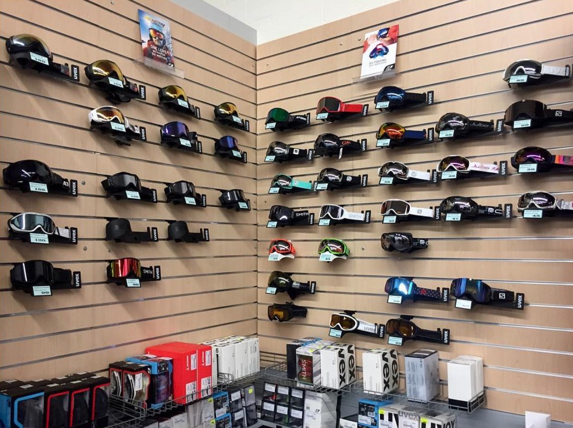 galysport's tweet photo. One of our snow goggle corners! New models being added every day!
https://t.co/BcANzxy0Kf
#snowboarding #skifun #skifashion #uvex #snowgoggles #julbo #atomicski #salomon #smithgoggles #oakley #brussels #galysport https://t.co/UGjjqLEKzL