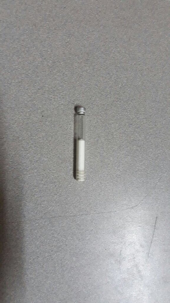 gobertsachila's tweet photo. #SEGURIDAD | En el Operativo Impacto 1 Terminal Terrestre, además, se retuvo: 
» 37.8 gramos de marihuana
» 4.1 gramos de cocaína
» 4.4 gramos capsulados de cocaína
» Decomiso de licor artesanal
» Incautación de 1.639 cajetillas de cigarrillos #TuSeguridadNuestraPrioridad https://t.co/3rgUSAGdBm
