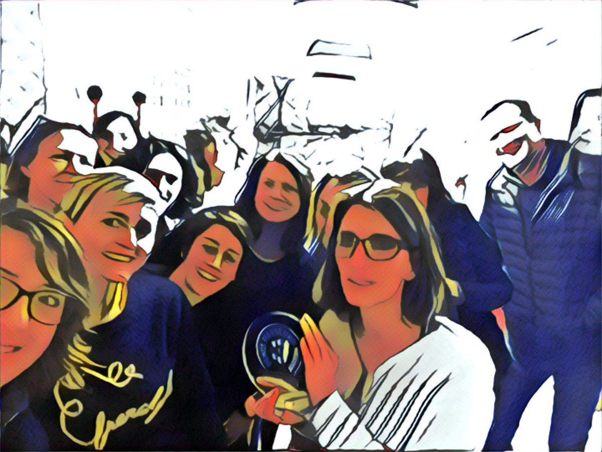garocamp's tweet photo. Back home et photo avec la team ! Mais surtout ENORME big up à @BaussierCamille à qui cet award revient aussi ! #PMF18 #valdegaronne #equipedefou https://t.co/T7uvRNykaK