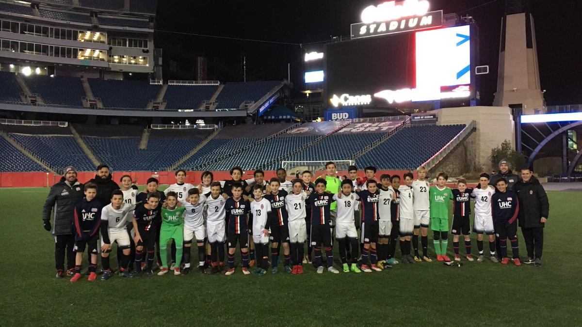 NERevsAcademy's tweet photo. Thanks to our @ussoccer_acad partners @BaysideFC_RI for friendly last night @GilletteStadium #NERevs #DevelopmentAlliance https://t.co/IPLPsnaEbX