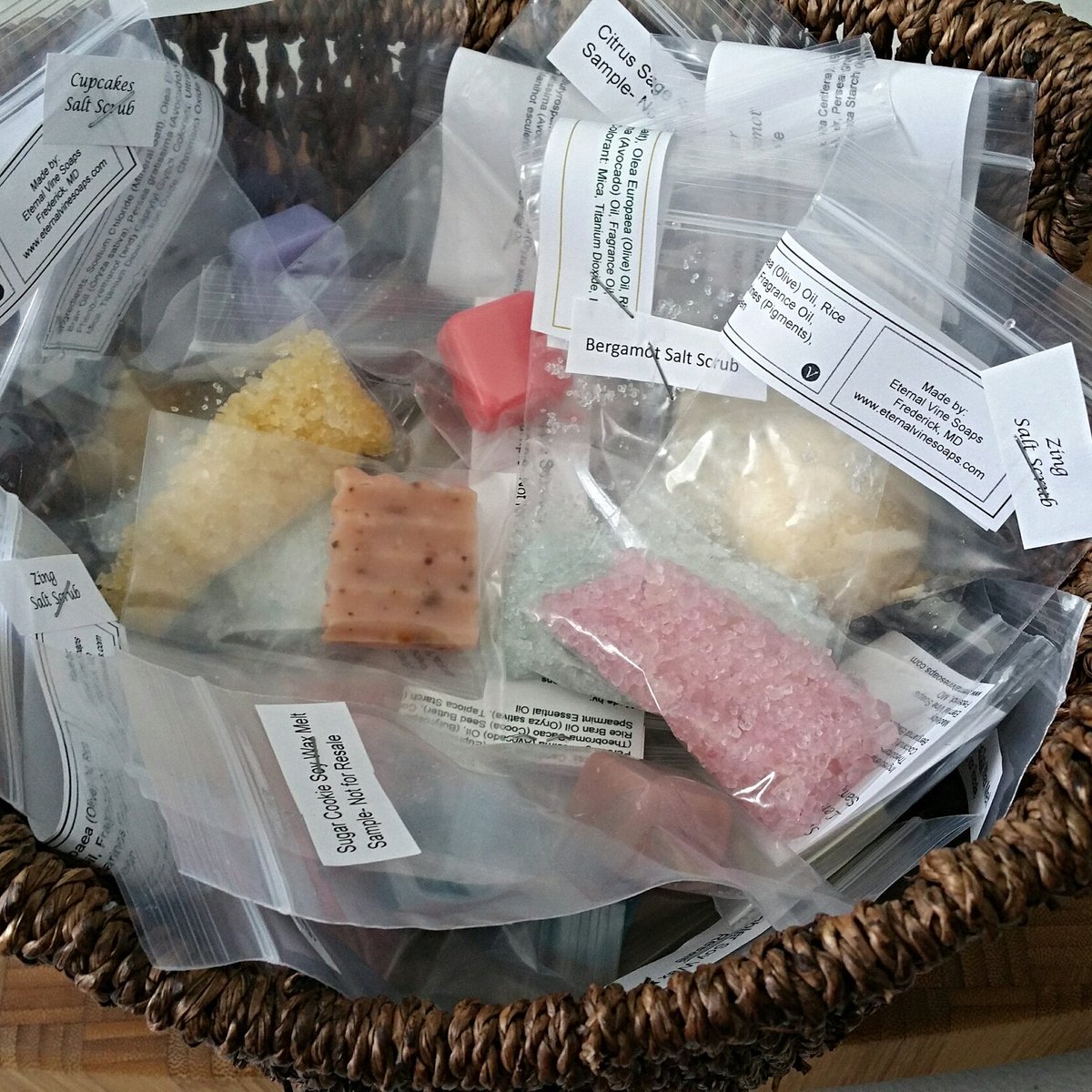 eternalvinesoap's tweet image. Prepping samples for an upcoming craft fair. #frederickmd #handmadesoap #veganbeauty eternalvinesoaps.com