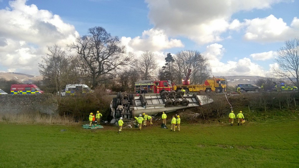 AdeHolme's tweet photo. Last turnout with @CumbriaFire Serious incident hoping for good outcomes for all involved. Privileged to have been part of such a skilled professional organisation and today was testimony to the fantastic work of all our Emergency Services .  CS050 out https://t.co/lOIw2pXhfg