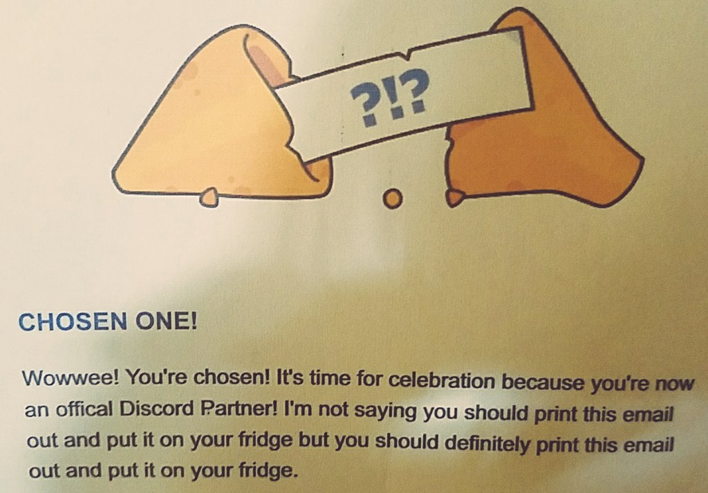 xSHEWULFx's tweet photo. Ohhh yes that is What it looks like!! We have made it to @discordapp Partner and boy you better believe it I put it on the Fridge!!! #DiscordPartnered 💙💚 https://t.co/66xJkja7N4