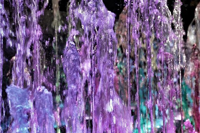 NaiSoopBlog's tweet photo. Flowing Margenta #sonya7riii  #sonyalpha #artistsoninstagram #colorful #margenta #pantone2018 https://t.co/VXlxjrqNXA https://t.co/xBpUFTGiW3