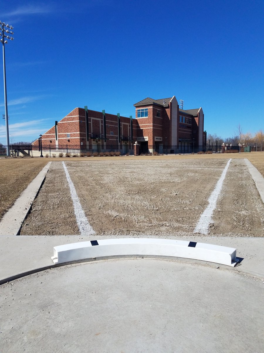 SNCCCTF's tweet photo. BEAUTIFUL day for a Track &amp; Field Meet here @stnorbert 
Looking forward to FINISHING what we started with this group of Seniors!
#CapturetheCrown
#FleurdeTHREE https://t.co/fXhmqTOSTI