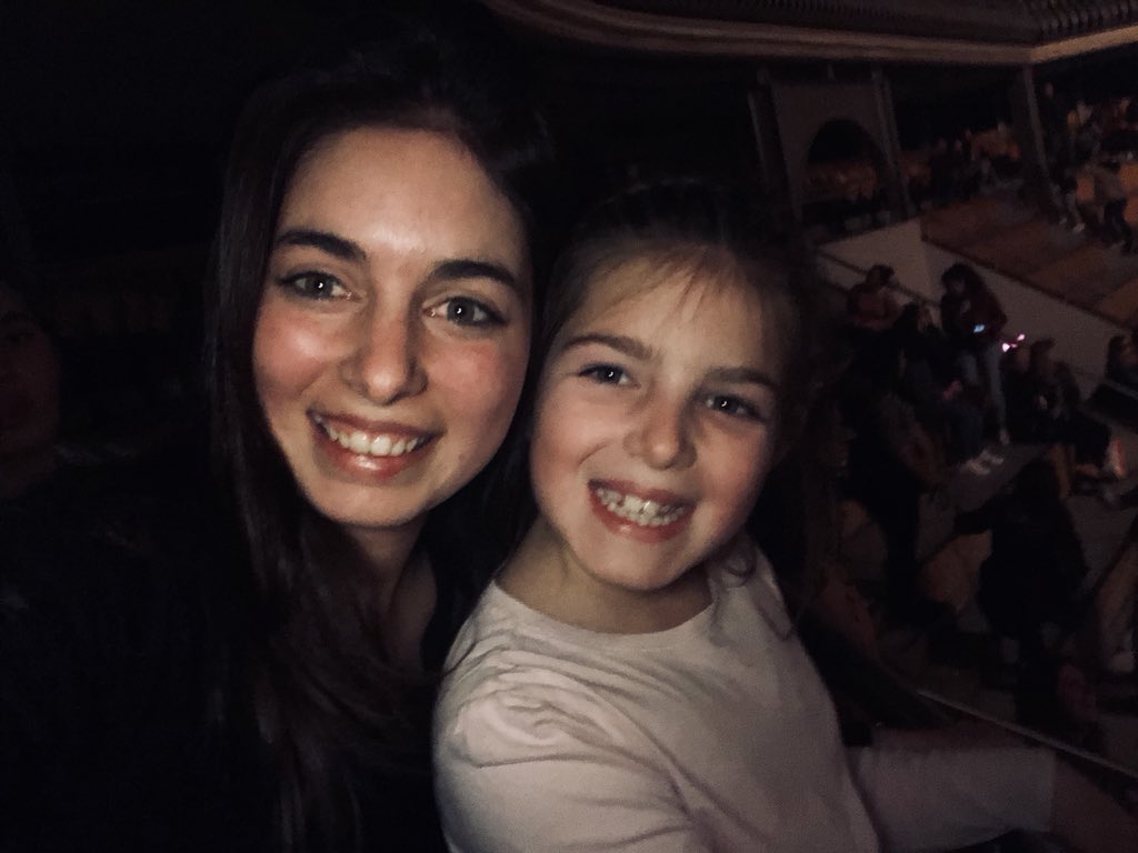 isthatpaulap's tweet photo. Partilhar este momento com a minha pequenina, foi MARAVILHOSO ♥️🇵🇹💃🏻👏🏻🎶 @danirussotv @kevinho #eurotour #portugal #lisboa https://t.co/ynVF2XAnXW