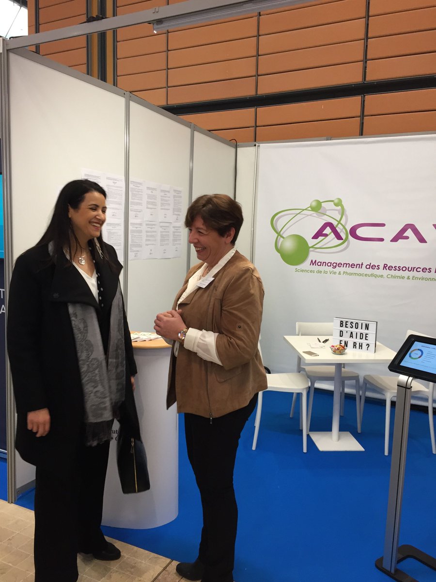ACAVI_JOBS's tweet image. Hier, notre équipe a eu la chance d&apos;accueillir Madame Fouziya Bouzerda, 
Vice-présidente de la Métropole de Lyon, déléguée à l’Économie et à l&apos;Insertion sur notre stand au salon Forum Labo Lyon #ForumLaboLyon