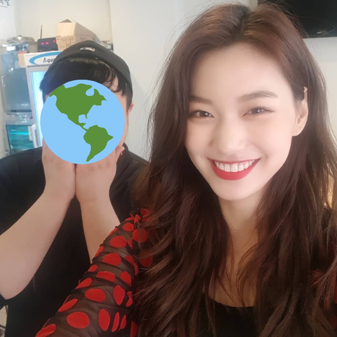 DYxDUCKx808's tweet photo. 도연이 족발 먹었구나 https://t.co/lihGoFSjDj