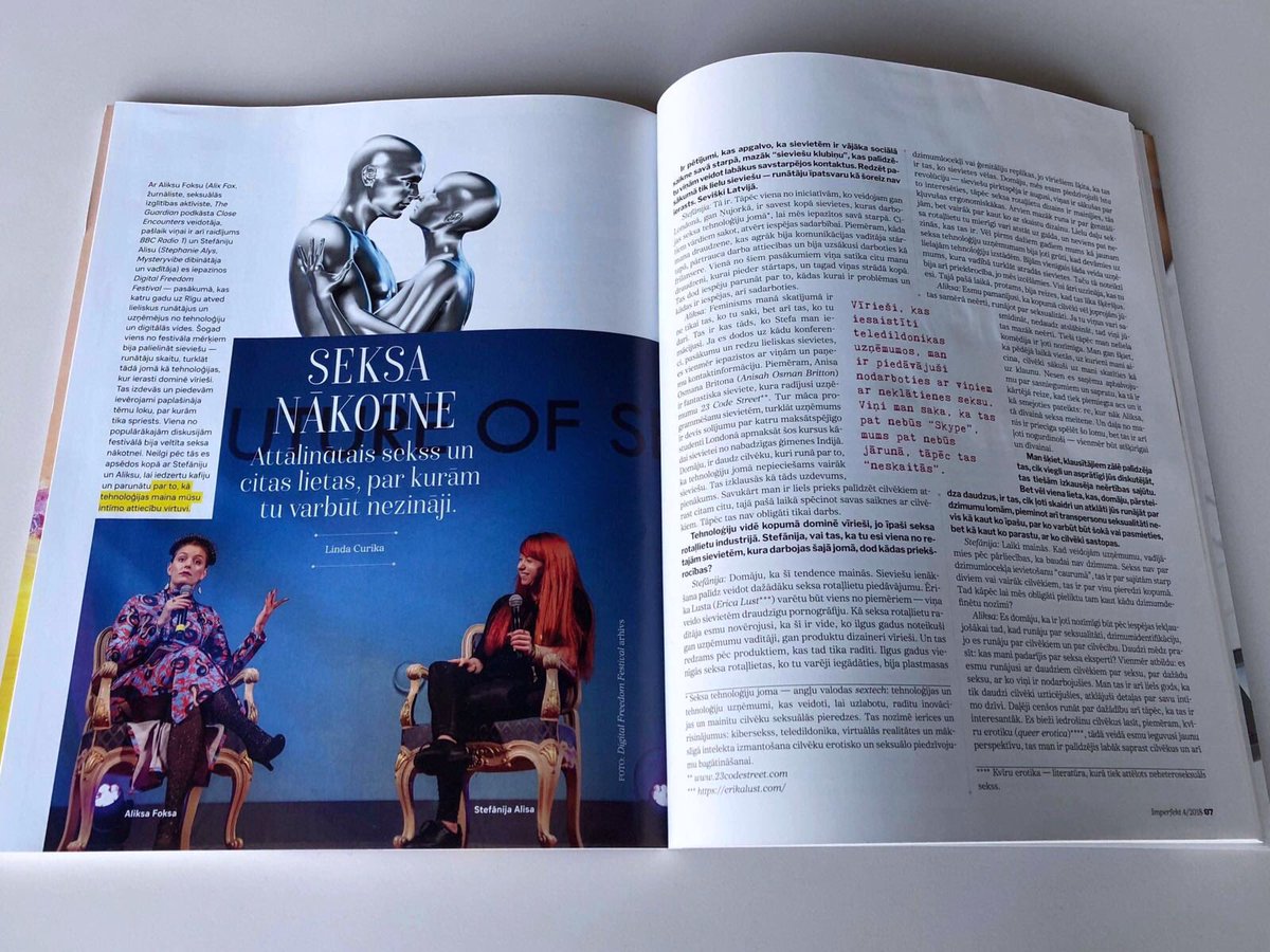 AlixFox's tweet photo. "ALIKSA FOKSA" π #WhoEvenIsShe #IDontKnowHer
(thank you to this Latvian mag for their lovely & inadvertently hilarious coverage of me & @StephanieAlys @mysteryvibe's talk at @DigiFF) https://t.co/nsEFR71NBm