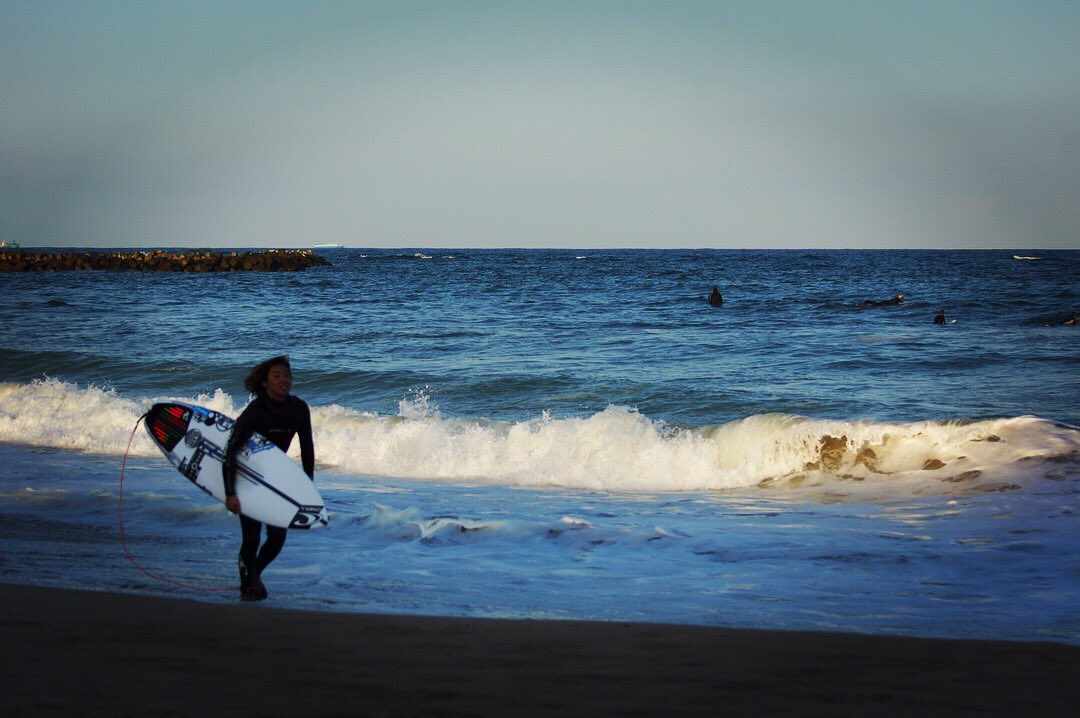 m1uraka1to's tweet photo. StrawberryBeach in Ise⛩
🍓🍓🍓🍓🍓🍓🍓
今週末は台風Swell
反応して来そうですね🌪🌪
皆さん良い週末を💨
tbt Pic📸 Phot By @NayuSutthy
#myusurfboards #oneillwetsuits
#oneilljapan #tcbstore
#creaturesofleisure #freestylewatch
#maneuverlinesurf #bandelofficial
#coralkitchenatcove https://t.co/QQu1uIB5ST