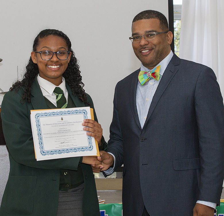 BdaGovernment's tweet photo. The Minister of Education and Workforce Development, Diallo V. Rabain MP @Diallo_Rabain and the Acting Commissioner of Education, Mrs. Kalmar Richards hosted a Youth Empowerment Seminar to recognise student leaders in all public schools. #BermudaGovernment #BDAComms https://t.co/bvqqxiBVOU