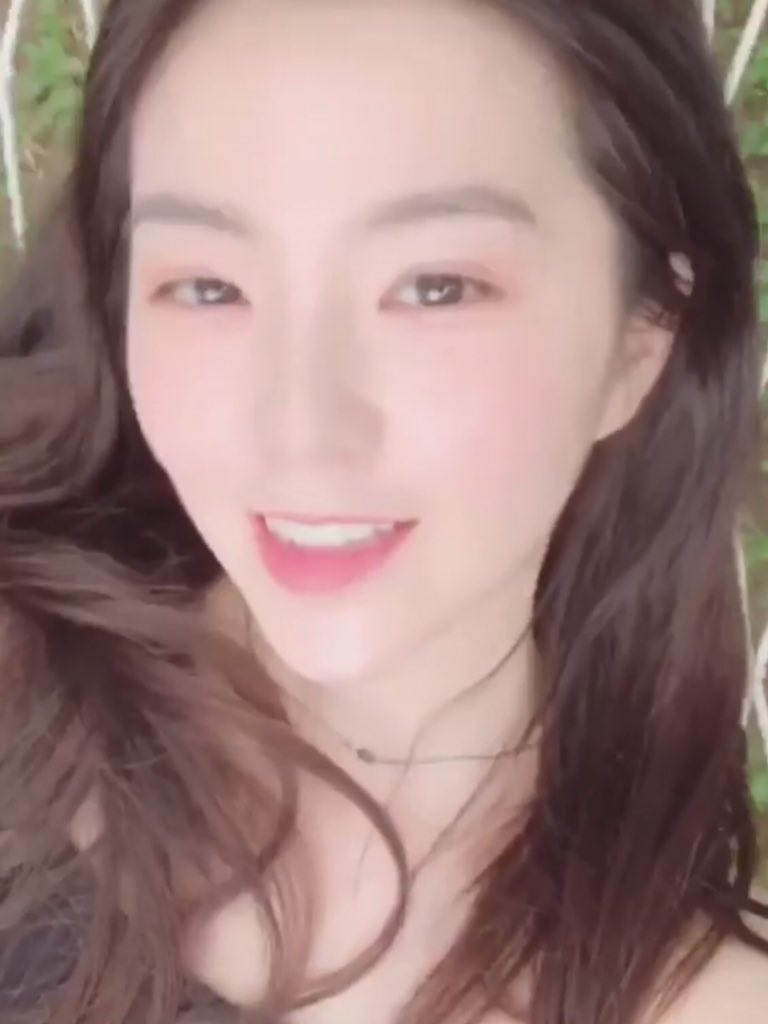 IRENEBAE_TH's tweet photo. แม้จะแต่งหน้าเบาๆก็สวย 😳💕 #HappyIreneDay https://t.co/2SgHylPlgU