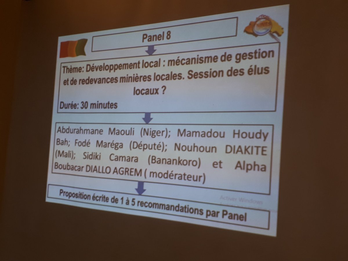 Agrem_Guinee's tweet photo. Alpha boubacar Diallo coordinateur @Agrem_Guinee moderateur du panel 8: developpement local: mecanismes de gestion et de redevances minieres locales. Session des elus locaux #FOCOMINES @GouvGN @ActionMines @PNUDGuinee https://t.co/hvoJcYCdkg