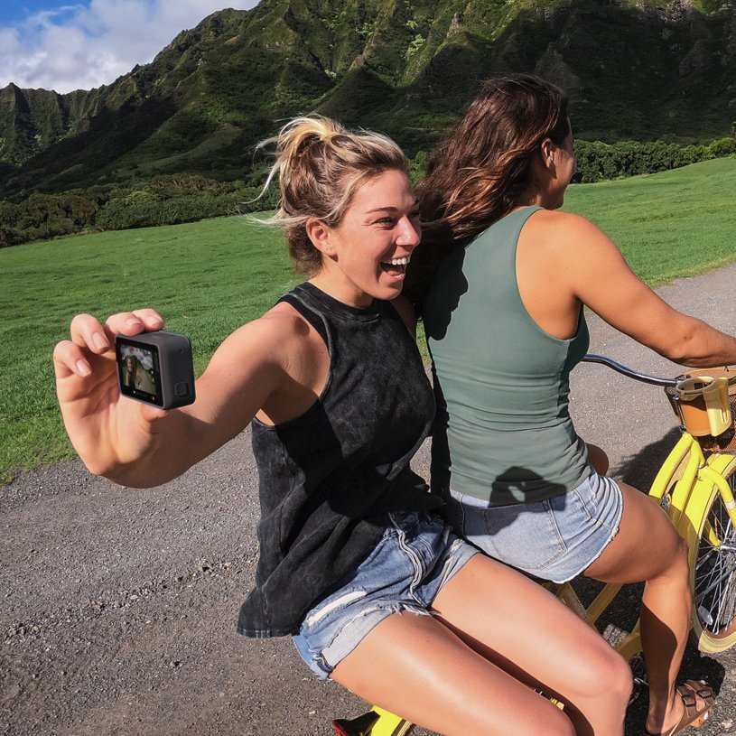 modellsport's tweet photo. 🔥🆕😱 BRANDNEU und Heute Released!

Die neue #GoProHERO im klassischen Design für nur €219,99. Wo immer du bist, teile deine Geschichte in perfekten Bildern.
Jetzt Vorbestellen 👉 https://t.co/oeyJ2UurIu https://t.co/Dymjtkk3hE