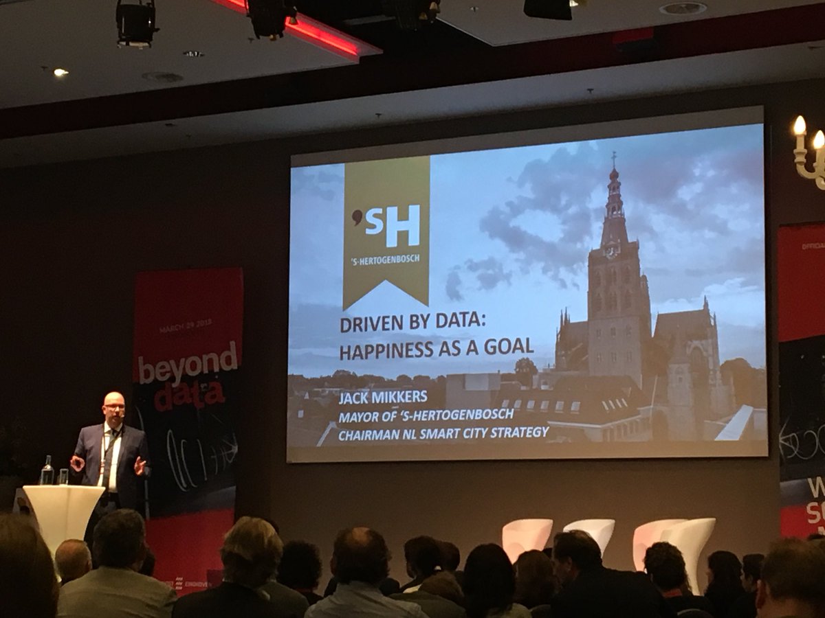 SjoerdCoolen's tweet image. Vandaag zijn we aanwezig bij @SmartcityNL #beyonddataevent met nu de #burgemeester van @shertogenbosch @JackMikkers over &quot;Den Bosch Driven by Data: Happiness as a Goal&quot;.
@BIF_denbosch investeert ook in #BigData #scaleup #groeifinanciering