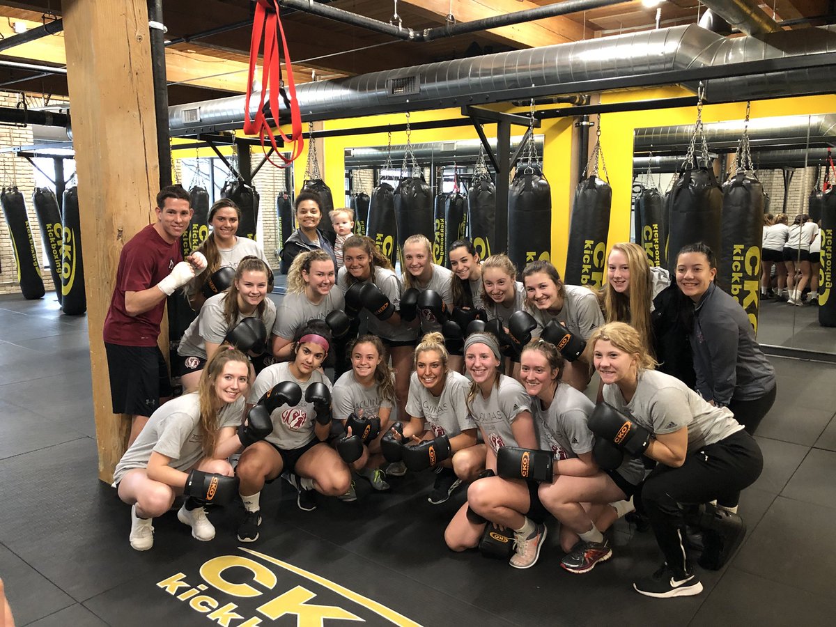 AQWSoccer's tweet photo. The team swapped the soccer pitch and weight room for the boxing ring and punch bags today. Thanks @ckokickboxing for the amazing training! We can’t wait to come back! 🥊💪⚽️ https://t.co/RBNhzeEz4S
