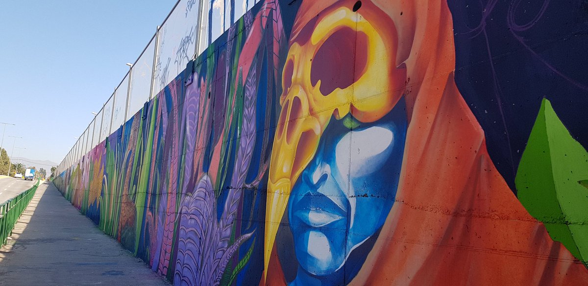 [MURAL]

¡Pero que lindo está quedando el mural de Lo Marcoleta! 😱😱😱

Acá dejamos algunas imagenes de avances del mural más grande de Chile que será un espectacular museo al aire libre para todos los Quilicuranos 💗

#Quilicura