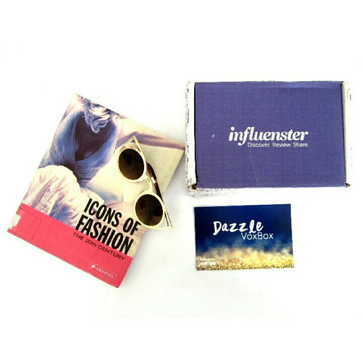 MarcelYoshira's tweet photo. Hi! Me ha llegado una #voxbox de #influenster  y saben lo que significa? Review! ❤ #radiantwomen #MYReview #Fashion #Moda #Belleza #Makeup #Maquillaje @influenster https://t.co/s3qHkzd8uZ