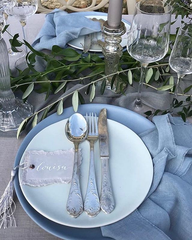 DaisySaysIDo's tweet photo. How beautiful are these place names by @sugarspicedesigns ❤️ can’t get enough of the sneak peeks from this one! .
#tablescape #tapercandles #frenchinspired #photoshoot #styledshoot #weddinginspo #weddingprops #chaiselounge #prophire #weddinghire #pla… https://t.co/m0xS7MKWAY https://t.co/kiNcSqGXFT