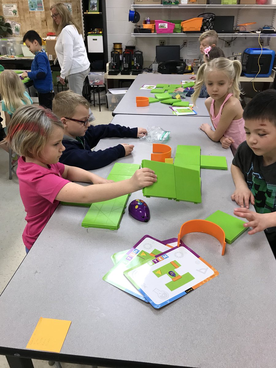 EES_Mustangs's tweet image. Kindergarten Club Day
#kinderscancode