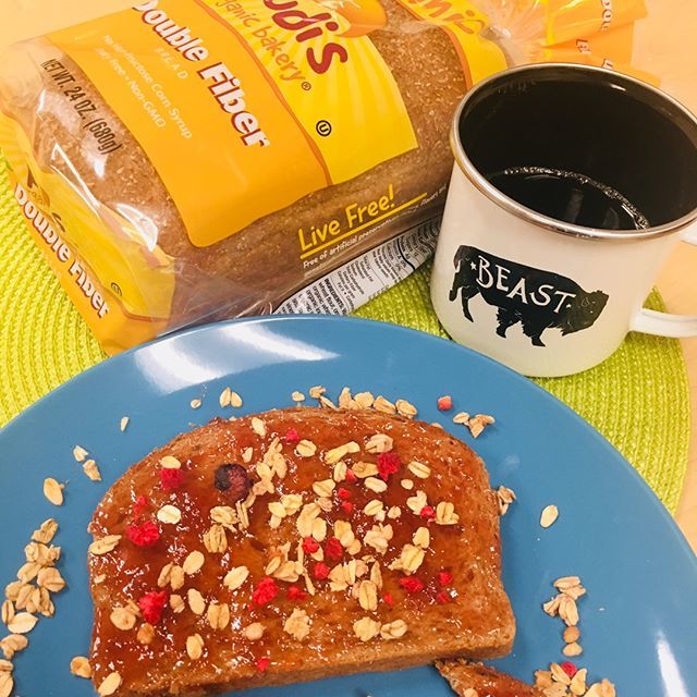 Double Fiber- double win! Top with strawberry preserves &amp; wild berry granola for some extra crunch! 
Have mastoastpieces of your own? Tag us for a chance to be featured on our pages! ift.tt/2J1zjH7