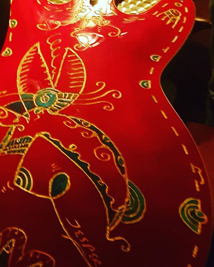 GuitarPeopleSwe's tweet photo. theTool JL  special  artwork Jesper Eriksson 
visit https://t.co/coc3p9qOkg
https://t.co/qb715qT0zb
#thetool #guitar #guitarpeople #gitarr #Electricguitar #sound #design #Sweden #musik #music #guitarmusic #tfolk #fingerstyle #people #wood #standard #electric #jesper #eriksson https://t.co/q9qGxvcJ83