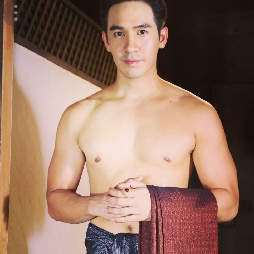 Popetanawat_'s tweet photo. ออเจ้าคิดถึงผู้ใดอยู่
#บุพเพสันนิวาส https://t.co/crWEXegCN1