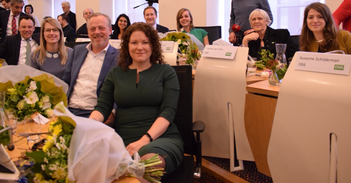 Deze tien D66'ers zijn vandaag geïnstalleerd als raadslid. Succes en gelukswensen allemaal 🥂🎉! <a href="/KlaasVerschuure/">Klaas Verschuure</a> <a href="/JonyFerket/">Jony Ferket</a> <a href="/Annemarijke/">Anne-Marijke Podt</a> <a href="/EllenBijster/">Ellen Bijsterbosch</a> @LarsRoodenburg <a href="/S_Schilderman/">Susanne Schilderman</a> <a href="/MaartenKoning/">Maarten Koning</a> <a href="/CorinevanDun/">Corine van Dun</a> @hasbakker Hind Dekker-Abdulaziz