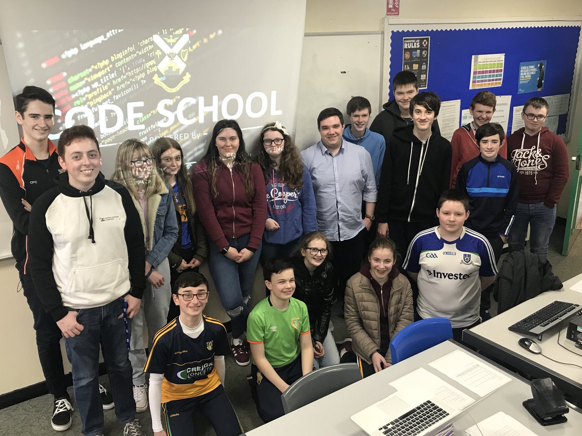 QUB_EEECS_CC's tweet photo. Cross And Passion code school is complete 💻👌 #codeSchool #csharp #LoveQUB @QUBEEECS @CpcBallycastle https://t.co/Bzg1zbOelO