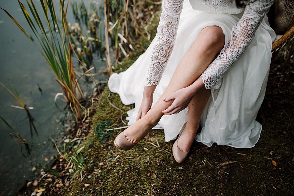 //Sneak Peek// Excited that out tipi shoot is going to be on <a href="/RockMyWedding/">RockMyWedding</a>  tomorrow! With <a href="/AmyFaithPhoto/">Amy Faith</a>