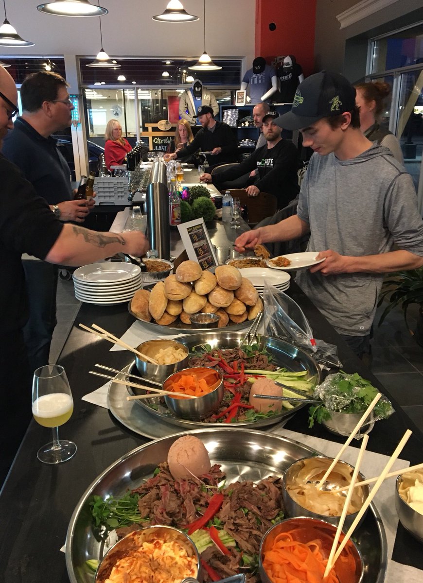 PerthBrewery's tweet photo. #PadThai and #AsianSubs in last nightโs #WheatBeers class๐
6 seats left in our 8week #BeerAppreciation course - Apr 25. Msg us for details๐ https://t.co/WsjJ1CFwmy
